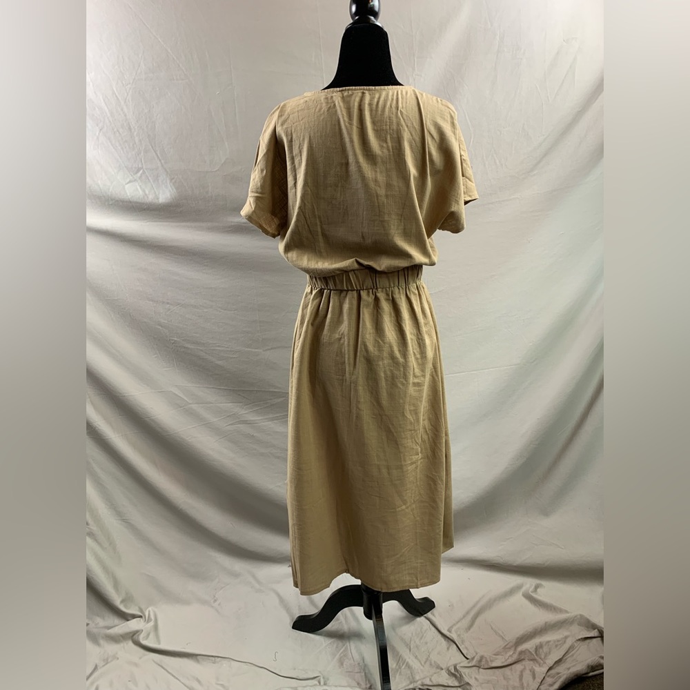 Batwing Sleeve Button Front Split Thigh Dress - Picture 8 of 8